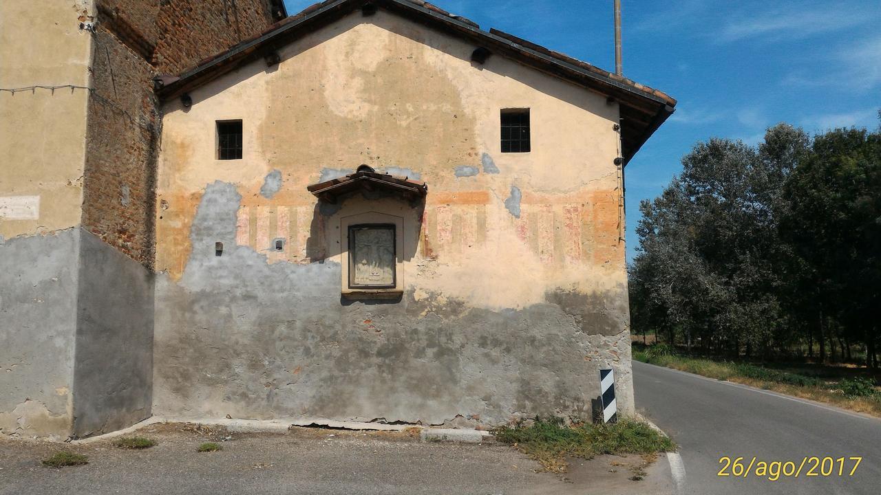 L'Ape In Corte Casa Di Campagna, Via Francigena Stanze E Colazione Guest House Vaccarizza Exterior photo