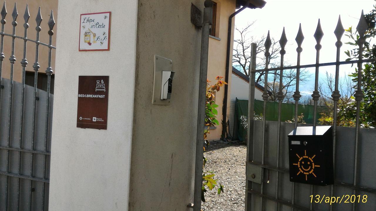 L'Ape In Corte Casa Di Campagna, Via Francigena Stanze E Colazione Guest House Vaccarizza Exterior photo